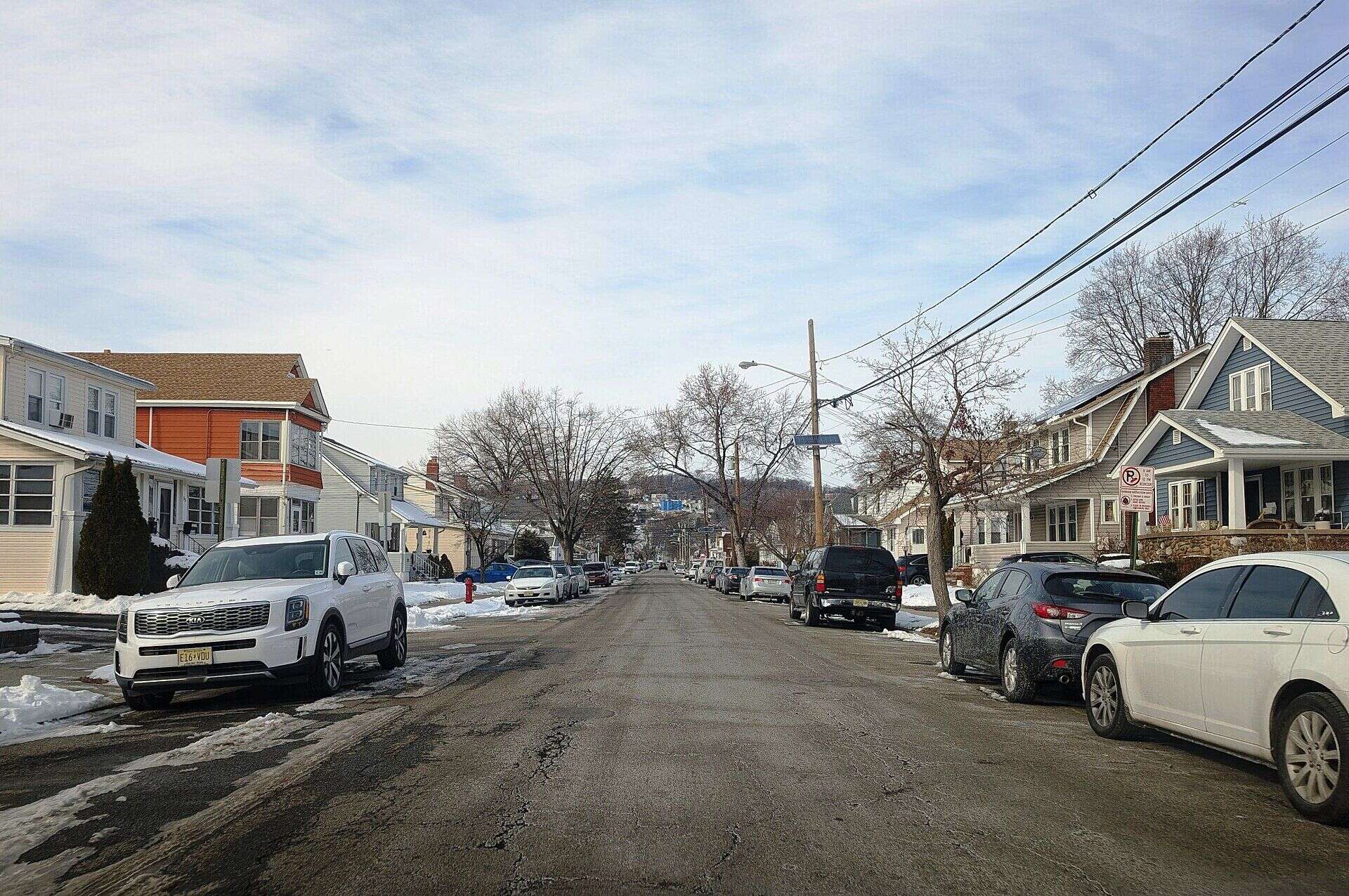 Houses along Arlington Avenue on the west side of Paterson, New Jersey